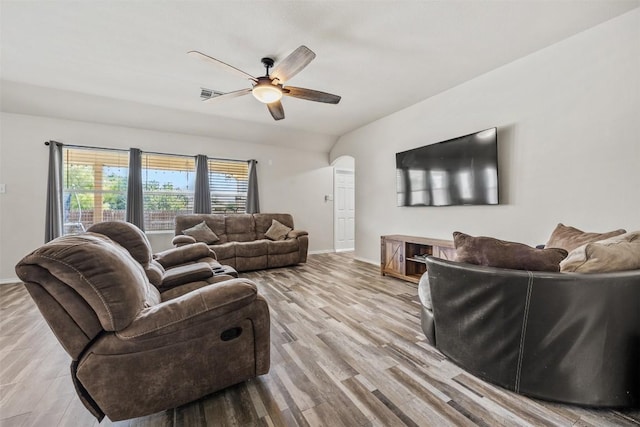 417 Bandara Woods Blvd, Elgin, TX 78621 - photo 8