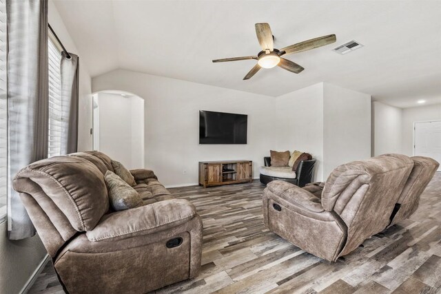 417 Bandara Woods Blvd, Elgin, TX 78621 - photo 9