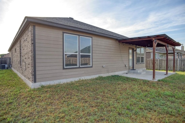 615 Dogwood St, Lockhart, TX 78644 - photo 35