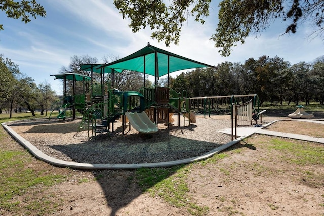 501 Flamingo Blvd, Lakeway, TX 78734 - view of communal playground