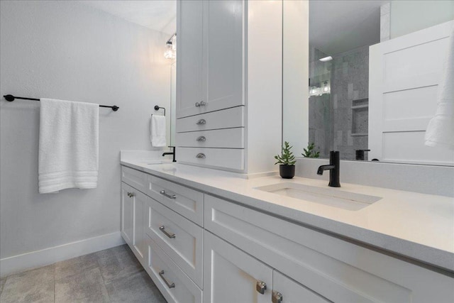 19426 Fisher Ln, Spicewood, TX 78669 - full bath with double vanity and a tile shower