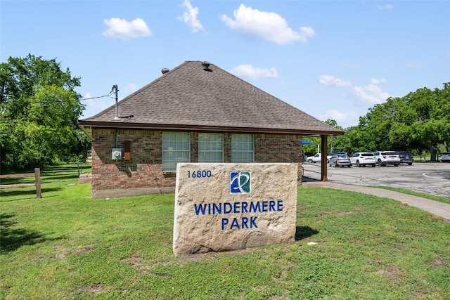 903 Thackeray Ln, Pflugerville, TX 78660 - community sign with a yard