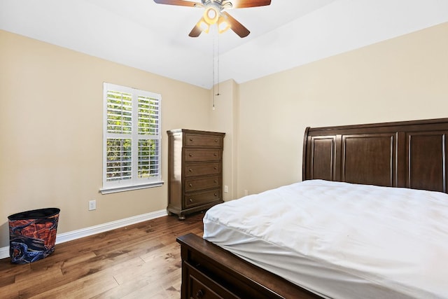 3604 Rosalina Loop, Round Rock, TX 78665 - bedroom with wood finished floors and a ceiling fan