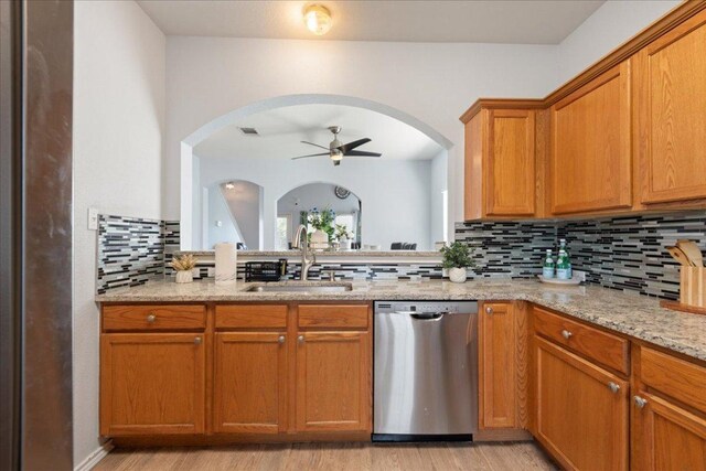 114 Brown St, Station, Hutto, TX 78634 - photo 6