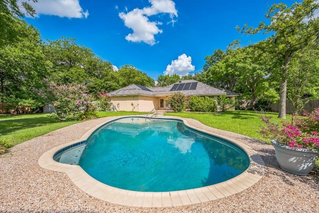7 Hillway Dr, Round Rock, TX 78664 - outdoor pool featuring a fenced backyard