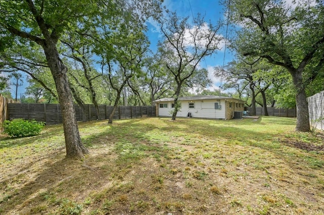 11508 Bell Ave, Austin, TX 78759 - view of fenced backyard