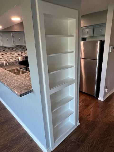 3216 Poe Cv Unit 6C, Lago Vista, TX 78645 - photo 6