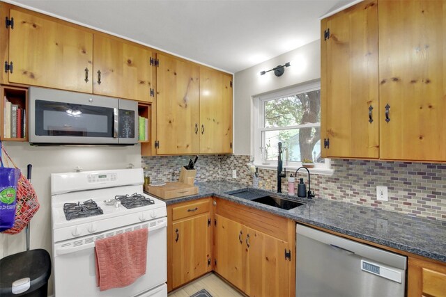 7610 Gault St, Austin, TX 78757 - photo 14