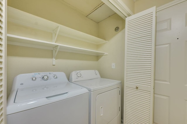 9525 N Capital Of Texas Hwy Unit 414, Austin, TX 78759 - washroom featuring washer and clothes dryer