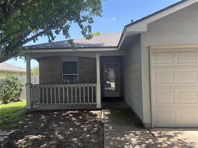 506 Garrett Ct, Hutto, TX 78634 - photo 1