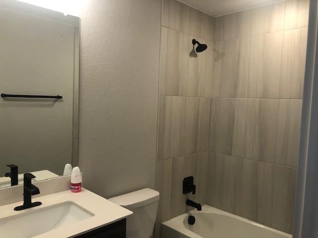 109 Lockhart Dr, Liberty Hill, TX 78642 - photo 18