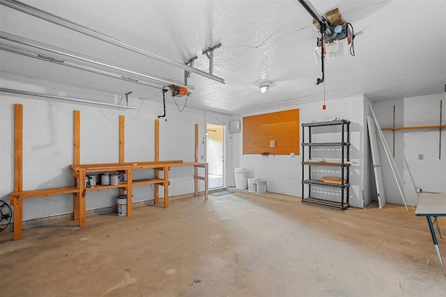 506 Turtle Back Cv, Killeen, TX 76542 - garage featuring a garage door opener