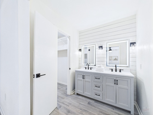 6108 Shadow Valley Dr Unit B, Austin, TX 78731 - photo 13