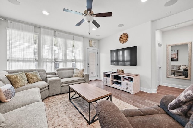 689 Bayberry Cir, Buda, TX 78610 - photo 2