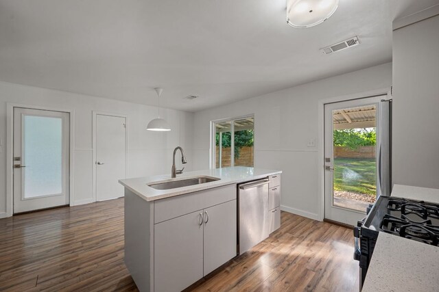 3203 Dolphin Dr, Austin, TX 78704 - photo 13