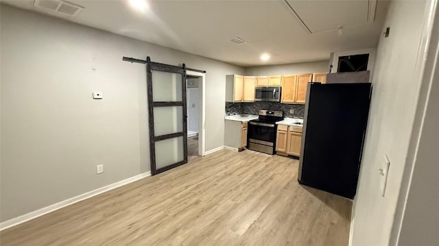 5802 Teri Rd, Austin, TX 78744 - photo 5