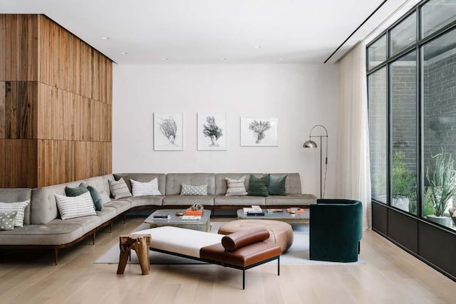 501 W Ave Unit 3201, Austin, TX 78701 - living area featuring light wood-type flooring