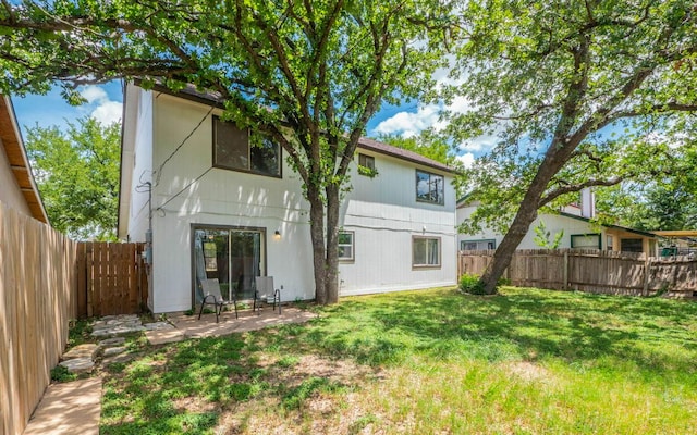 1623 Peachtree Valley Dr, Round Rock, TX 78681 - back of house featuring a fenced backyard