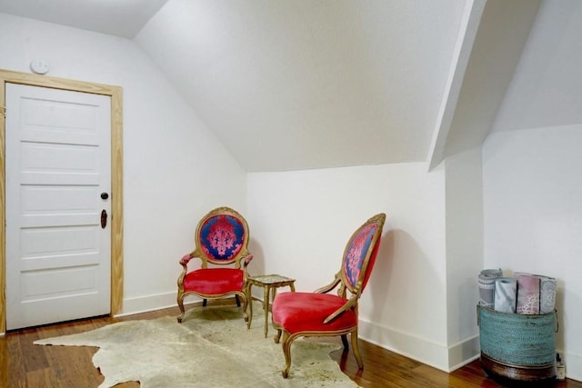 200 Garwood St, Smithville, TX 78957 - living area with vaulted ceiling and wood finished floors