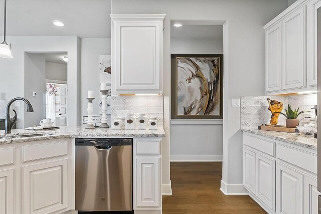 113 Charro Ct, Georgetown, TX 78633 - kitchen featuring dishwasher, tasteful backsplash, white cabinetry, and recessed lighting