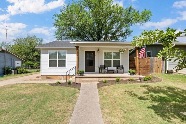716 N Pierce St, Burnet, TX 78611 - photo 2