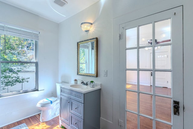 618 N Penelope St, Belton, TX 76513 - bathroom featuring vanity and wood finished floors