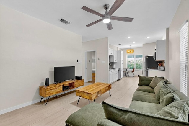 2414 Longview St Unit 102, Austin, TX 78705 - photo 12