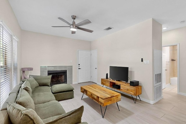 2414 Longview St Unit 102, Austin, TX 78705 - photo 17