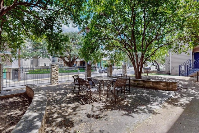 2414 Longview St Unit 102, Austin, TX 78705 - photo 30