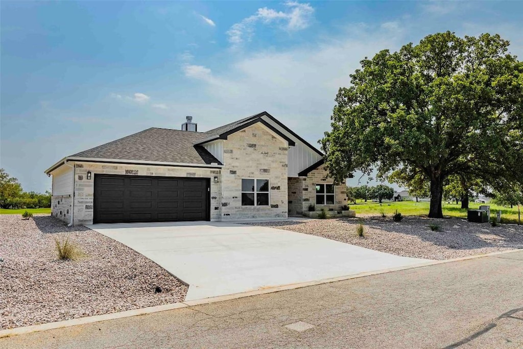 215 Oak Grove Pkwy, Kingsland, TX 78639 - photo 1
