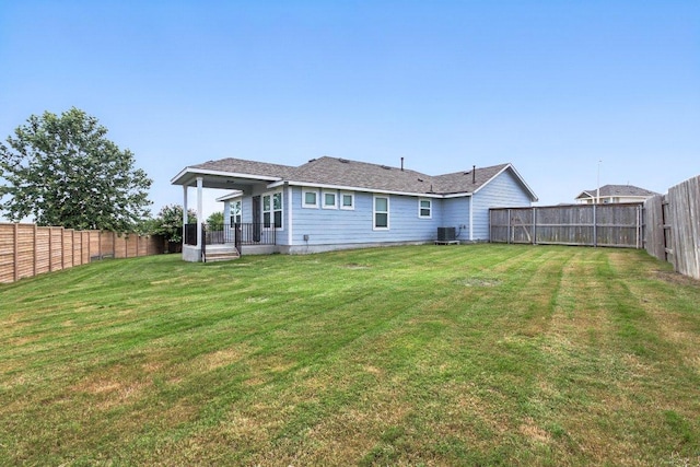 337 Spiny Lizard Ln, San Marcos, TX 78666 - back of property featuring a fenced backyard
