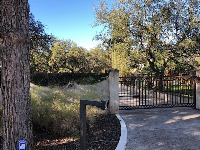 220 Southriver St, Wimberley, TX 78676 - photo 30