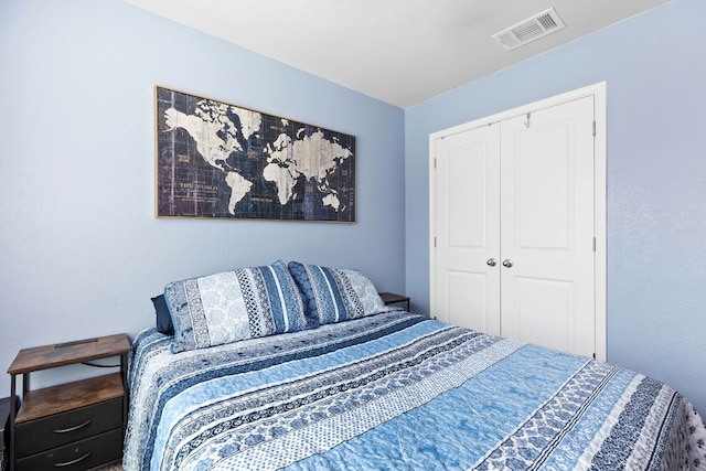 6045 Teodoro Bnd, Round Rock, TX 78665 - bedroom with a closet
