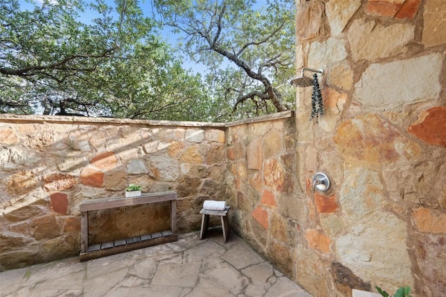 205 Hi Ridge Rd, Horseshoe Bay, TX 78657 - view of patio / terrace