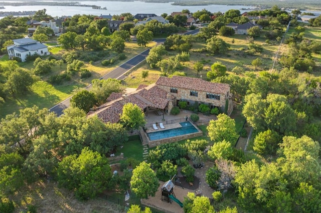 205 Hi Ridge Rd, Horseshoe Bay, TX 78657 - aerial overview of property's location featuring a nearby body of water and a pool area