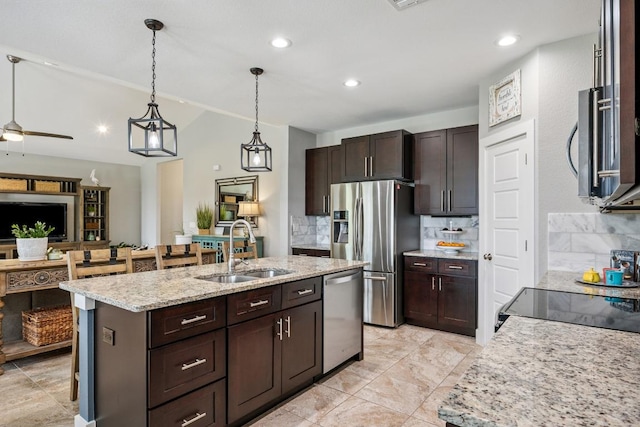 206 N Augusta Dr, Point Venture, TX 78645 - photo 14