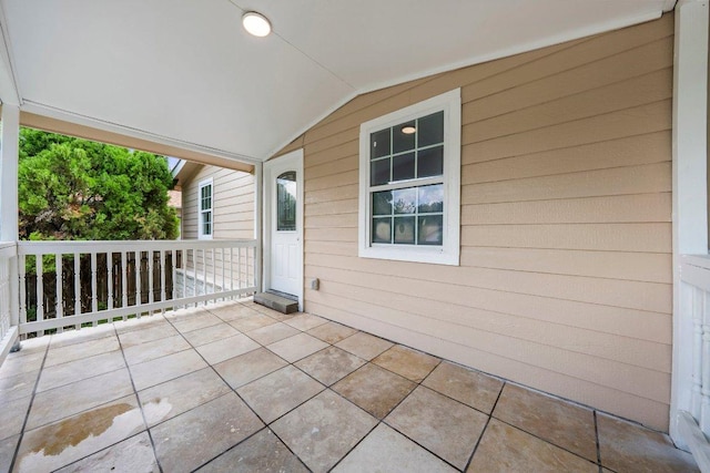 7309 Blessing Ave, Austin, TX 78752 - view of covered porch