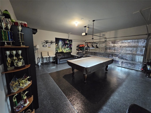 108 Rio Ranchero Rd, Georgetown, TX 78628 - rec room with pool table and a garage