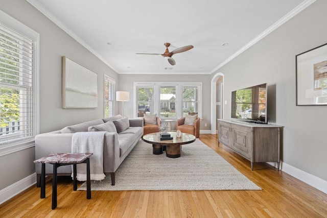 4206 Sinclair Ave, Austin, TX 78756 - living area featuring light wood-style floors, crown molding, and ceiling fan