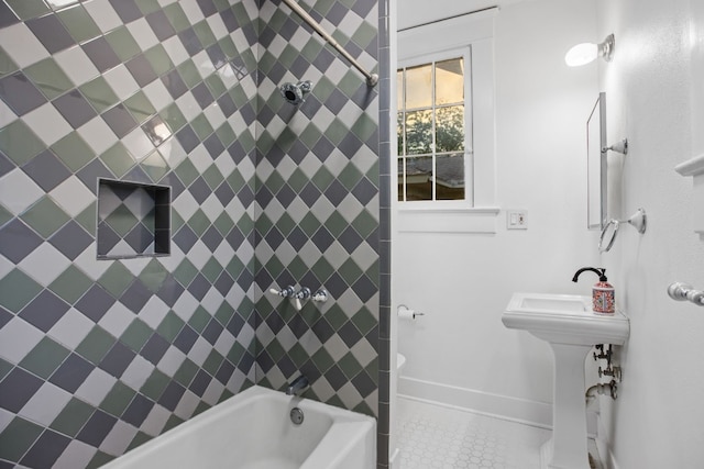 607 W 32nd St, Austin, TX 78705 - bathroom with shower / washtub combination and tile patterned floors
