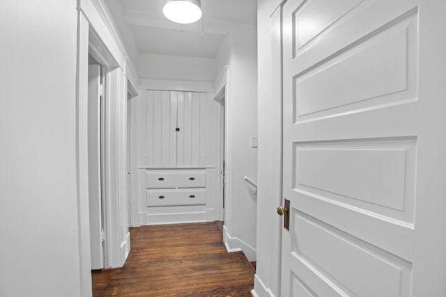 607 W 32nd St, Austin, TX 78705 - hallway featuring dark wood-type flooring