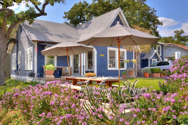 1210 Windsor Rd Unit 113, Austin, TX 78703 - view of front facade with a shingled roof
