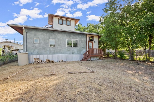 913 Taulbee Ln, Austin, TX 78757 - rear view of property