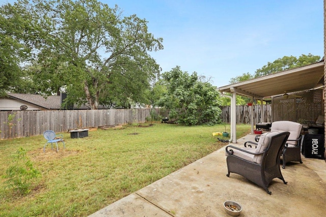 6803 Moonmont Dr, Austin, TX 78745 - fenced backyard featuring a patio area