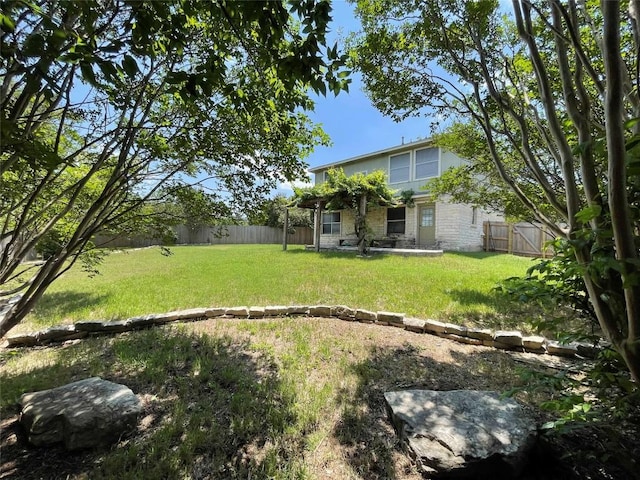 8501 Bismark Cv, Austin, TX 78745 - view of fenced backyard