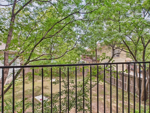 2901 San Jacinto Blvd Unit 110, Austin, TX 78705 - view of balcony