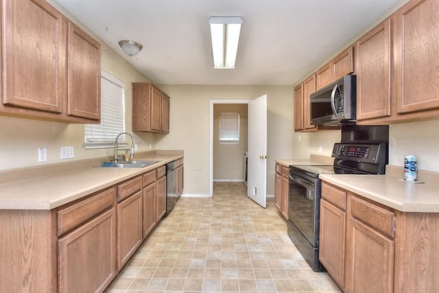125 Holland St, Hutto, TX 78634 - photo 9