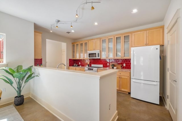 4117 Camacho St, Austin, TX 78723 - photo 12
