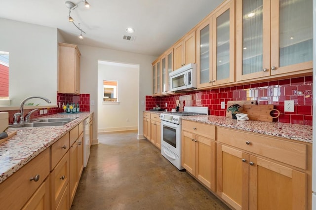 4117 Camacho St, Austin, TX 78723 - photo 13