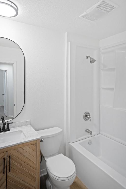 1004 Scenic Dr, Georgetown, TX 78626 - bathroom with vanity and  shower combination